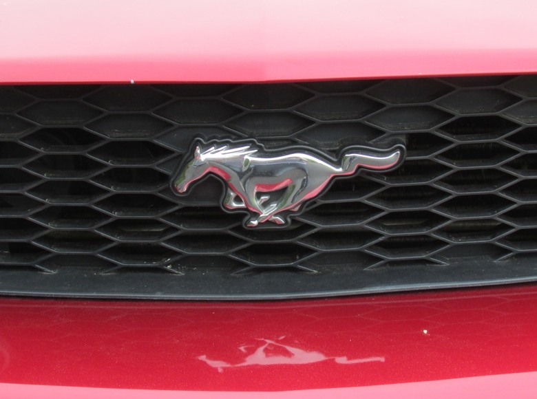 Image for Gallery/Estate and Vehicle Auction: 6-28-18