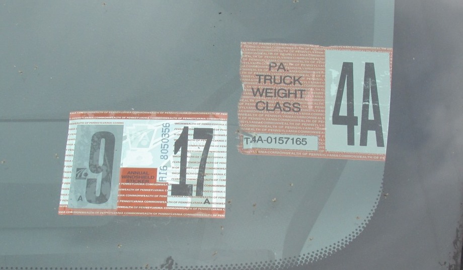 Image for Gallery/Estate and Vehicle Auction: 6-28-18