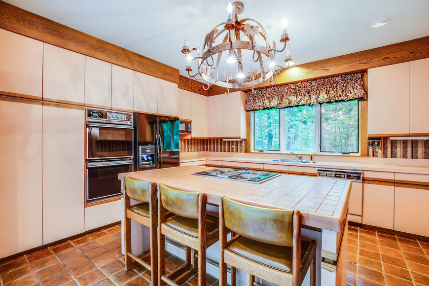 Image for Well Built 4 BR/4 Full & 2 Half BA Home on 8+ Acres PLUS Adjacent 4+ Acre Building Lot--Both Parcels Will be SOLD to the Highest Bidder!!