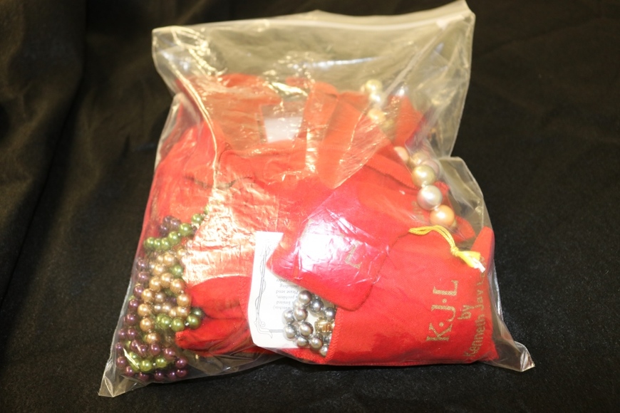 Image for Gallery/Estate Auction: 6-14-18