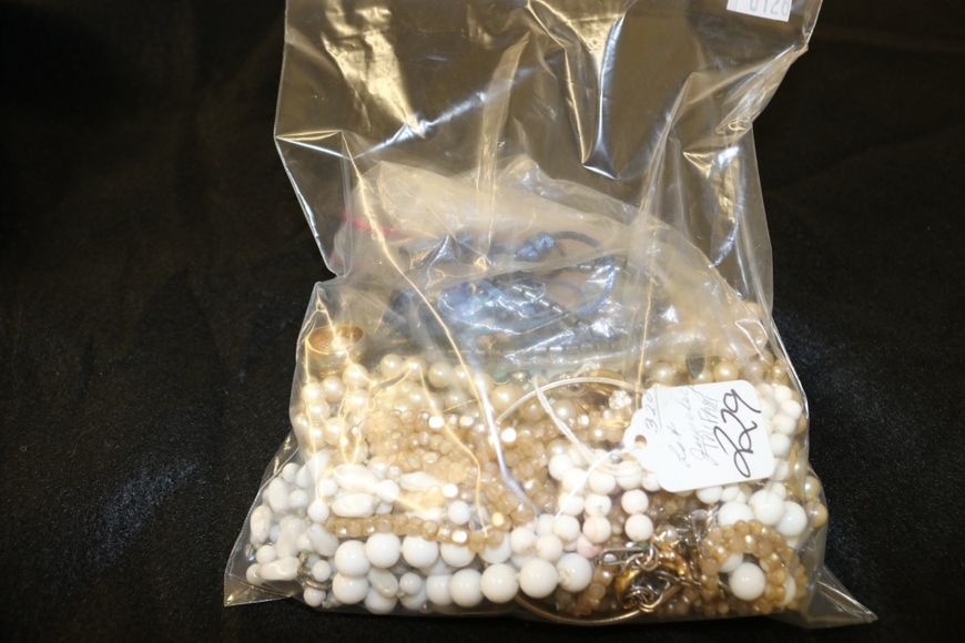 Image for Gallery/Estate Auction: 6-14-18