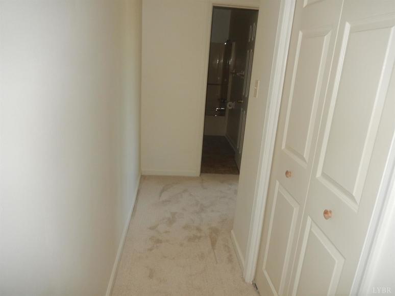 Image for 302 Rustwood Ct, Rustburg, Va 24588