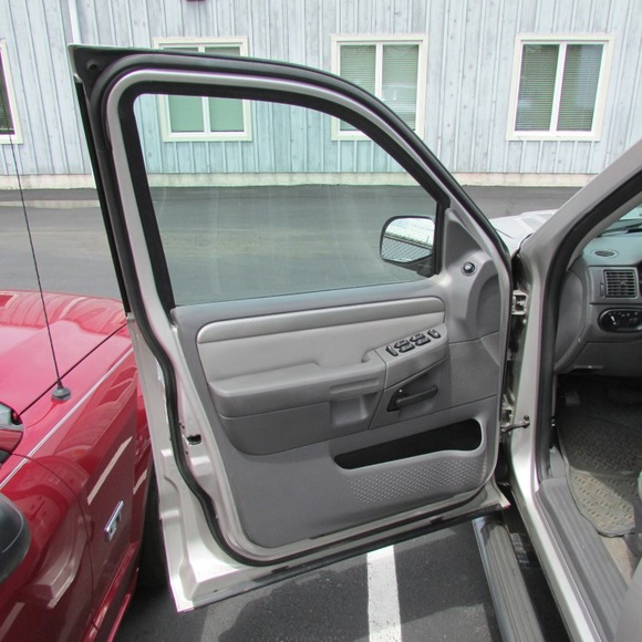 Image for Gallery/Estate and Vehicle Auction: 6-28-18