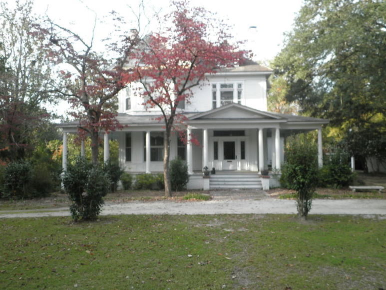 Historic Victorian Home in Downtown Hartsville, SC