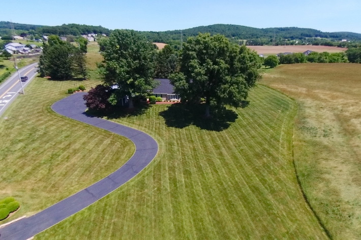 Image for Real Estate Auction - Palm, PA: 8-4-18