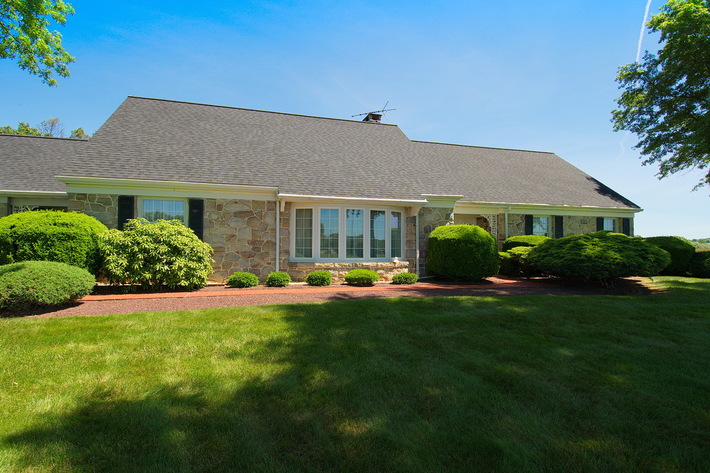 Image for Real Estate Auction - Palm, PA: 8-4-18