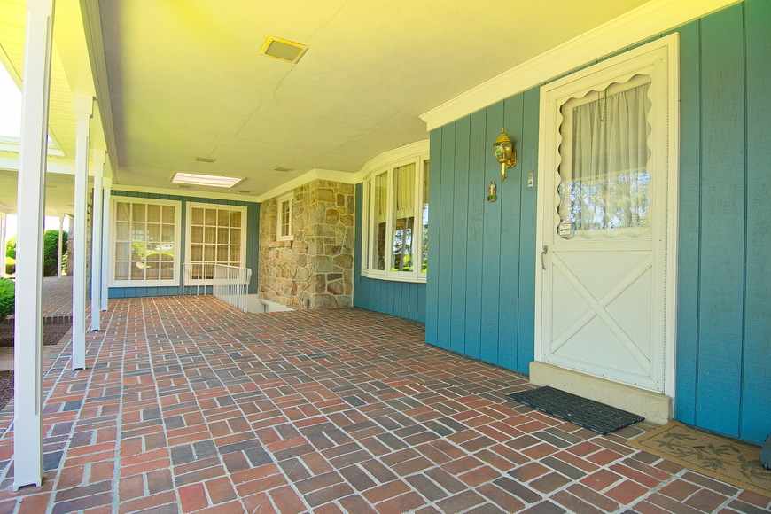 Image for Real Estate Auction - Palm, PA: 8-4-18