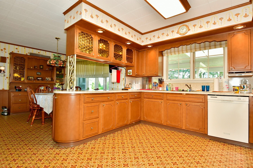 Image for Real Estate Auction - Palm, PA: 8-4-18