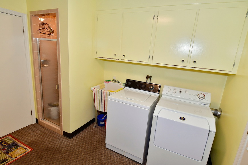 Image for Real Estate Auction - Palm, PA: 8-4-18