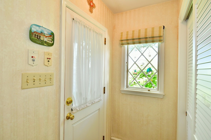 Image for Real Estate Auction - Palm, PA: 8-4-18