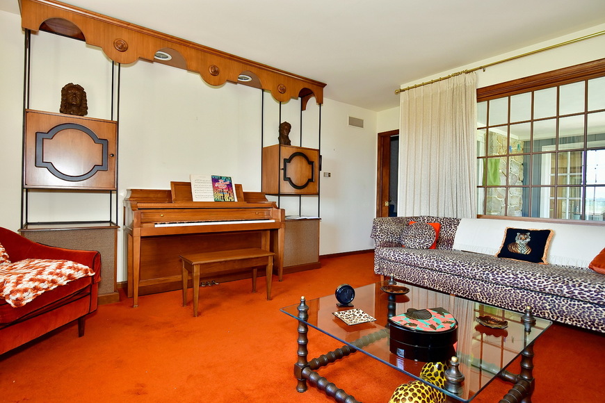 Image for Real Estate Auction - Palm, PA: 8-4-18