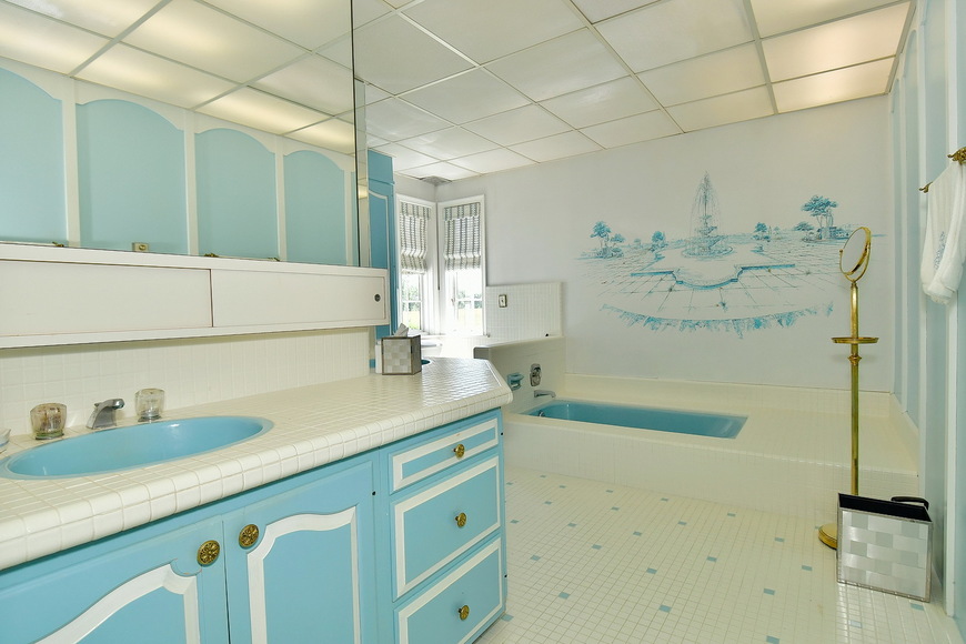 Image for Real Estate Auction - Palm, PA: 8-4-18