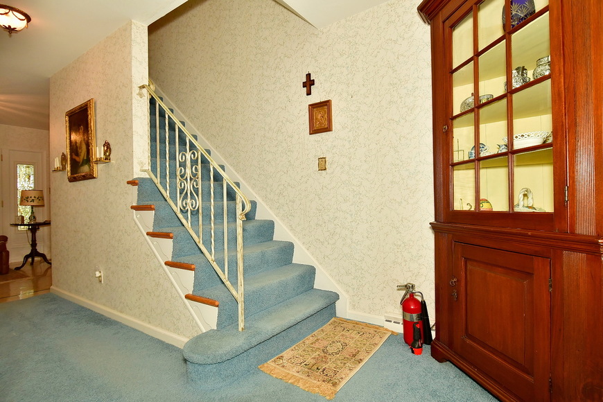 Image for Real Estate Auction - Palm, PA: 8-4-18