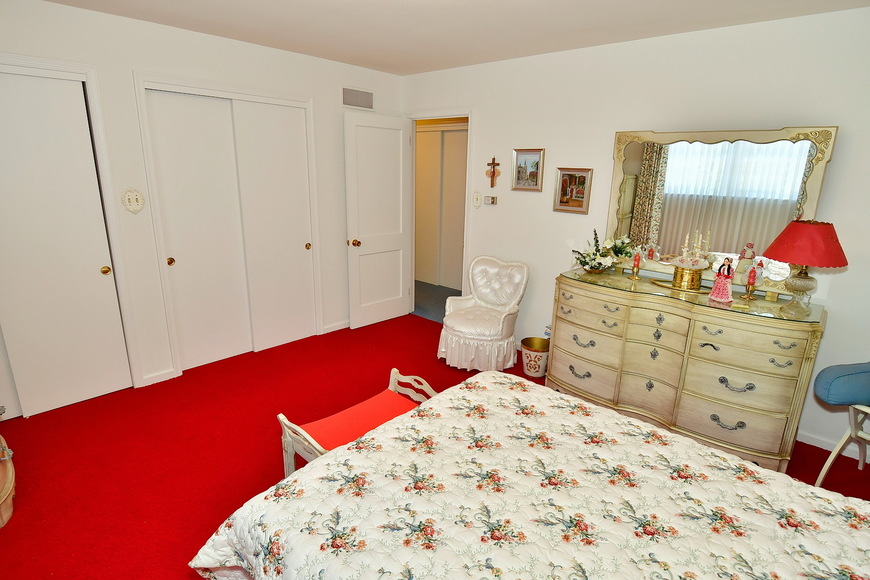 Image for Real Estate Auction - Palm, PA: 8-4-18