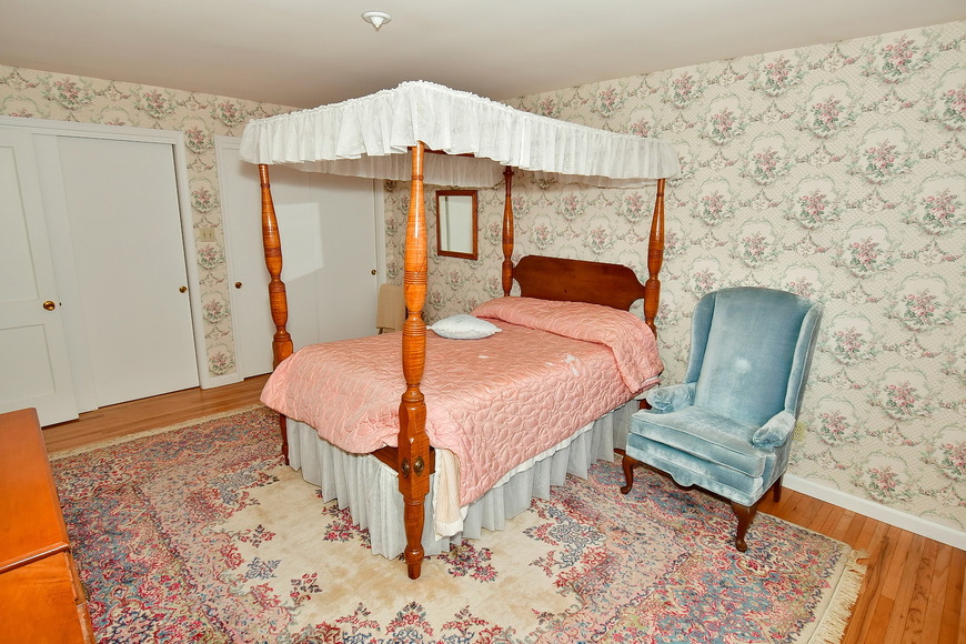 Image for Real Estate Auction - Palm, PA: 8-4-18