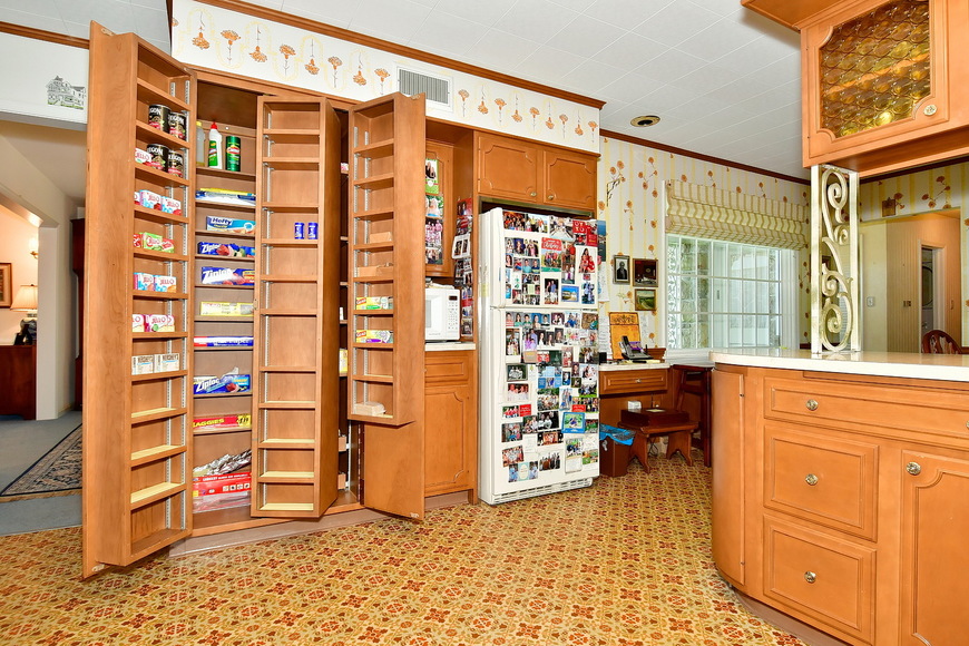 Image for Real Estate Auction - Palm, PA: 8-4-18