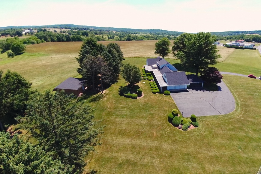 Image for Real Estate Auction - Palm, PA: 8-4-18