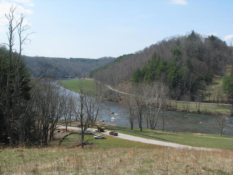 Tranquil Riverfront Development Opportunity 42 Lots 100 + AC on