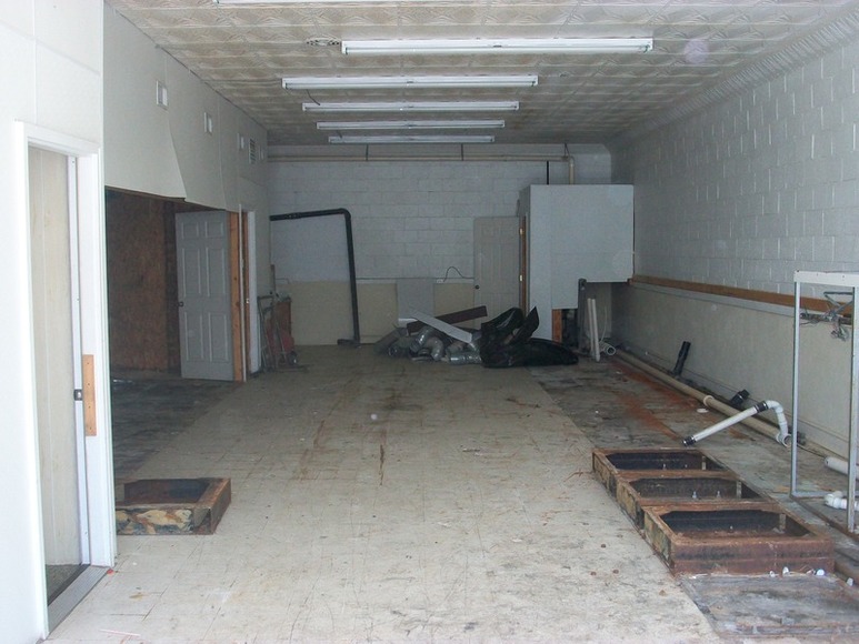 Image for COMMERCIAL PROPERTY AUCTION : LAWRENCEVILLE VA