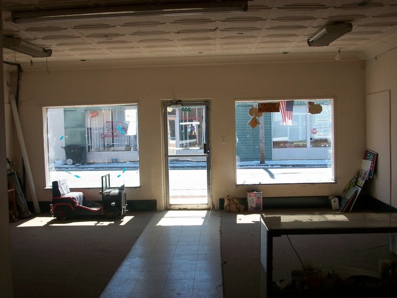 Image for COMMERCIAL PROPERTY AUCTION : LAWRENCEVILLE VA