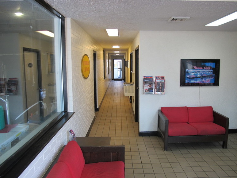 Image for ABSOLUTE AUCTION : COMMERCIAL PROPERTY