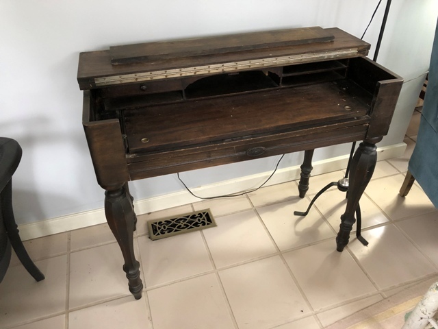 Image for ESTATE AUCTION HOUSE AND PERSONAL PROPERTY