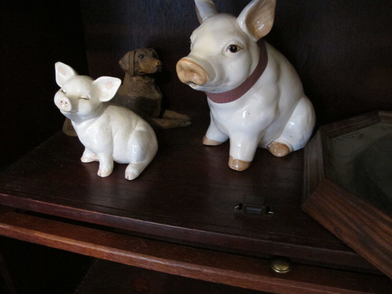 Image for ABSOLUTE AUCTION : PERSONAL & HOUSEHOLD PROPERTY