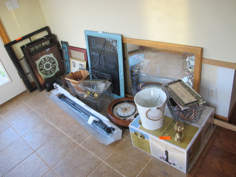 Image for ABSOLUTE AUCTION : PERSONAL & HOUSEHOLD PROPERTY
