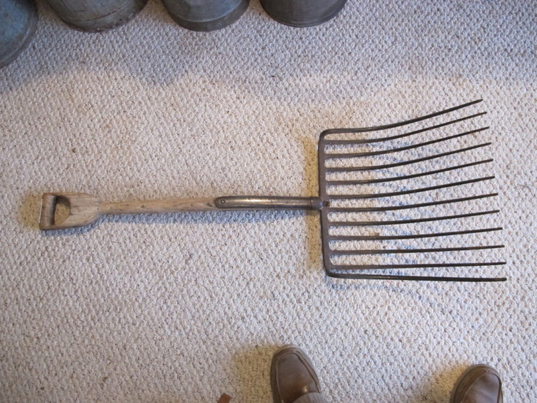 Image for ABSOLUTE AUCTION : PERSONAL & HOUSEHOLD PROPERTY