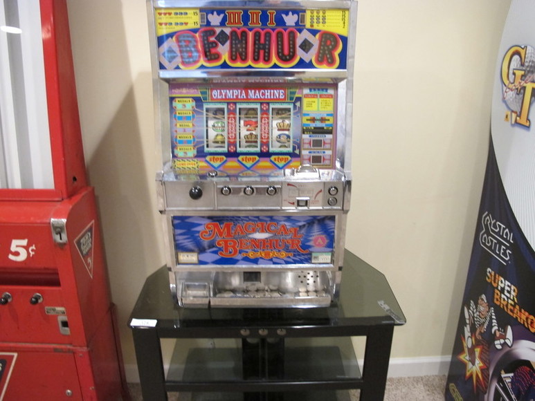 Image for ABSOLUTE AUCTION : PERSONAL & HOUSEHOLD PROPERTY