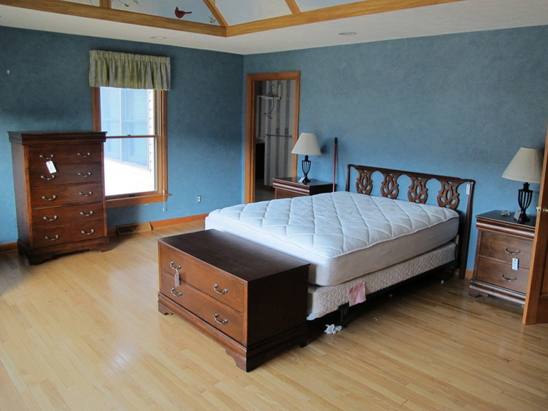 Image for ABSOLUTE AUCTION : PERSONAL & HOUSEHOLD PROPERTY