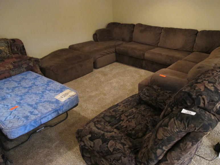 Image for ABSOLUTE AUCTION : PERSONAL & HOUSEHOLD PROPERTY