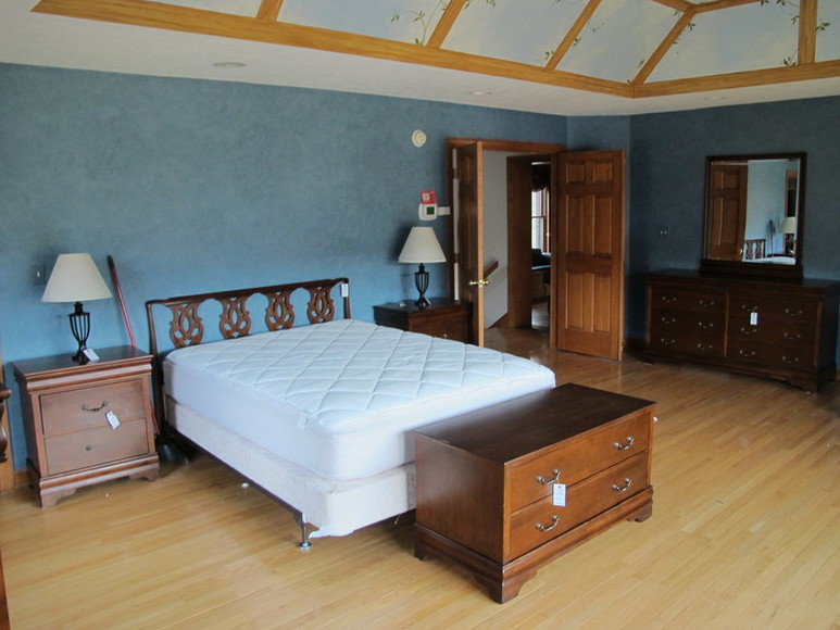 Image for ABSOLUTE AUCTION : PERSONAL & HOUSEHOLD PROPERTY