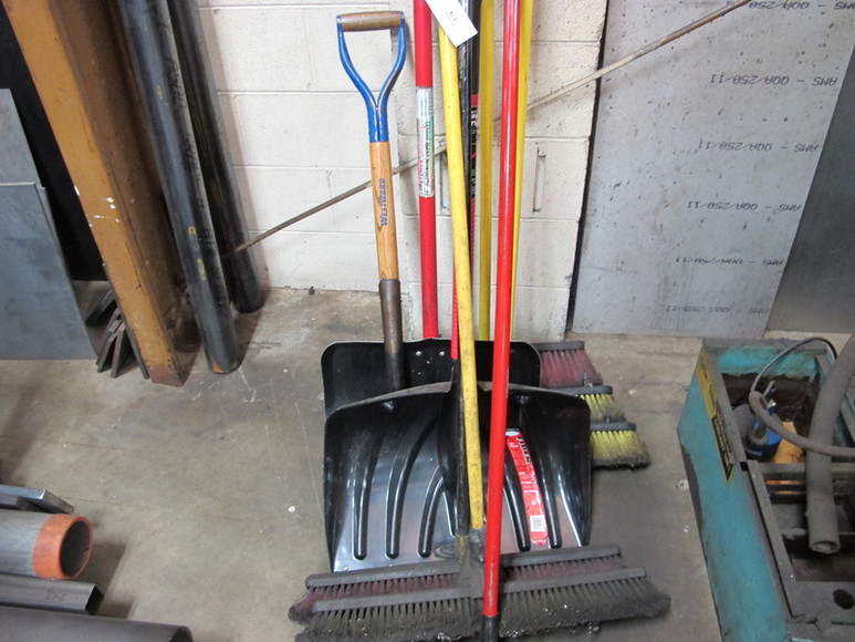 Image for LIQUIDATION AUCTION