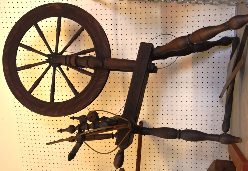 Image for Gallery/Estate and Vehicle Auction: 6-28-18