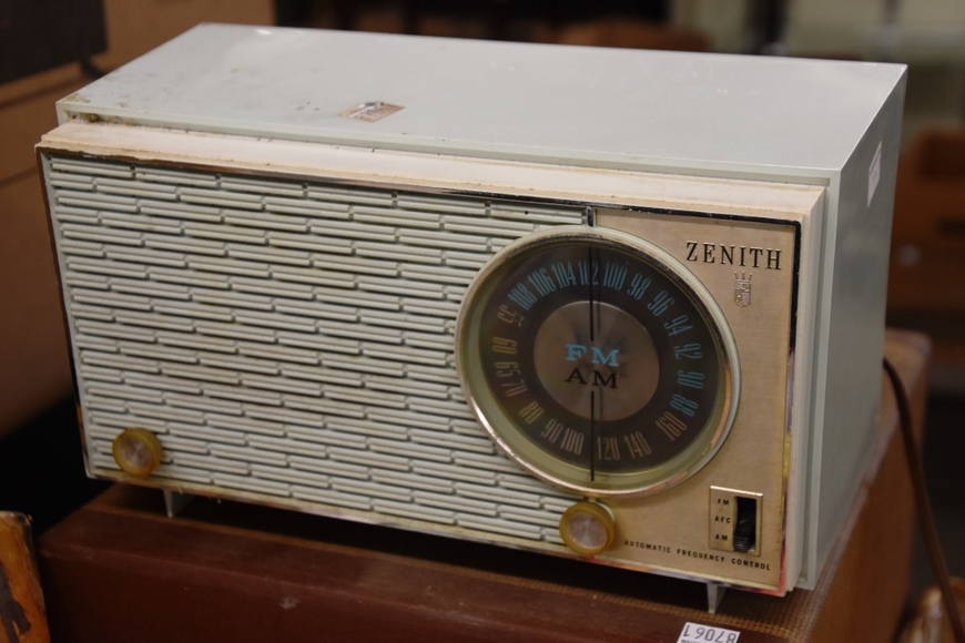 Image for Gallery/Estate and Vehicle Auction: 6-28-18