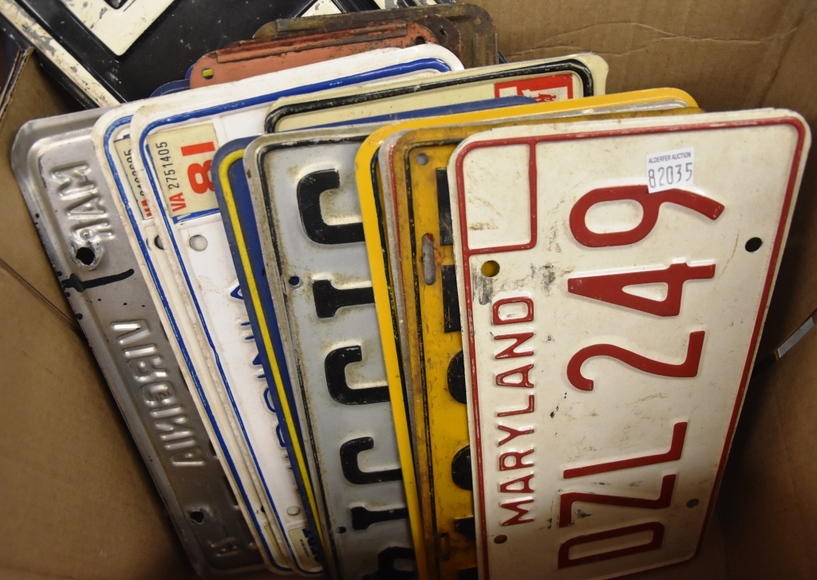 Image for Gallery/Estate and Vehicle Auction: 6-28-18