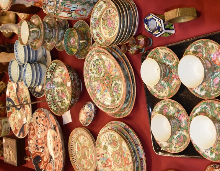 Image for Gallery/Estate and Vehicle Auction: 6-28-18