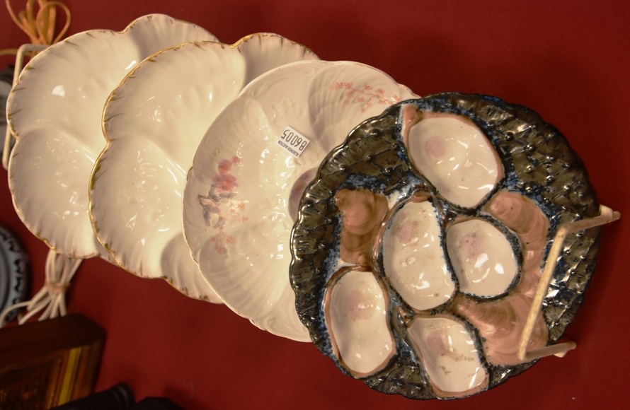 Image for Gallery/Estate and Vehicle Auction: 6-28-18