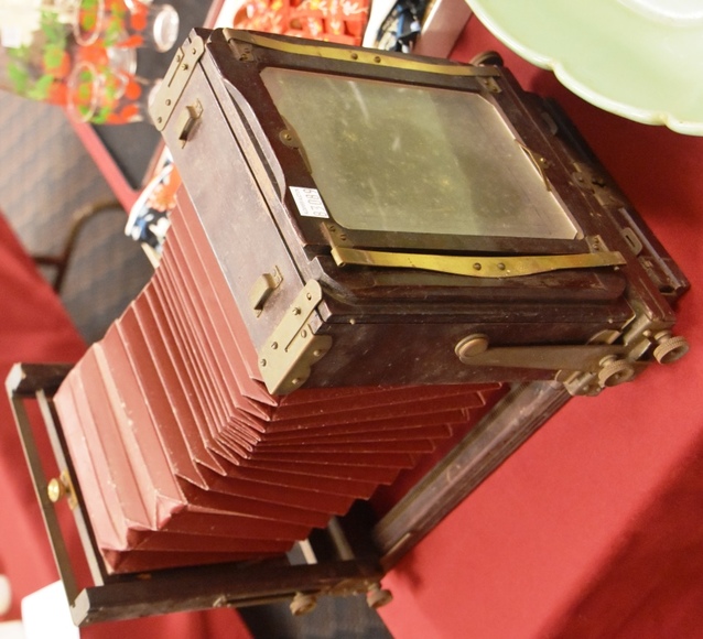 Image for Gallery/Estate and Vehicle Auction: 6-28-18