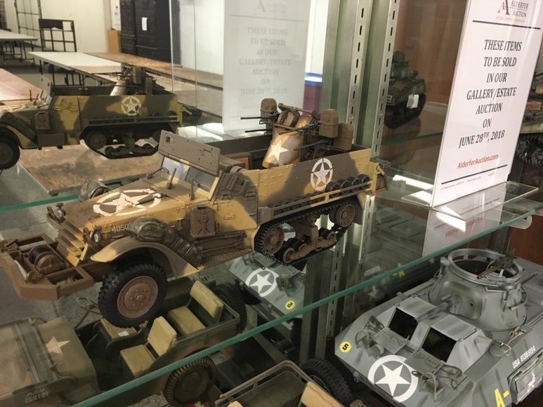 Image for Gallery/Estate and Vehicle Auction: 6-28-18