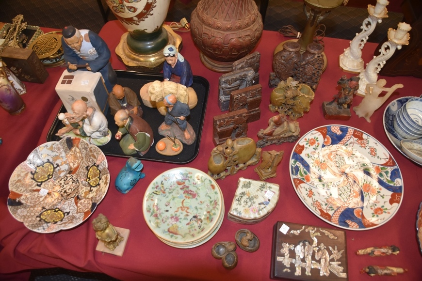 Image for Gallery/Estate and Vehicle Auction: 6-28-18