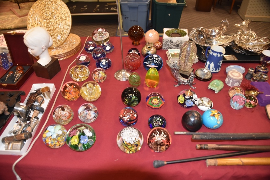 Image for Gallery/Estate and Vehicle Auction: 6-28-18