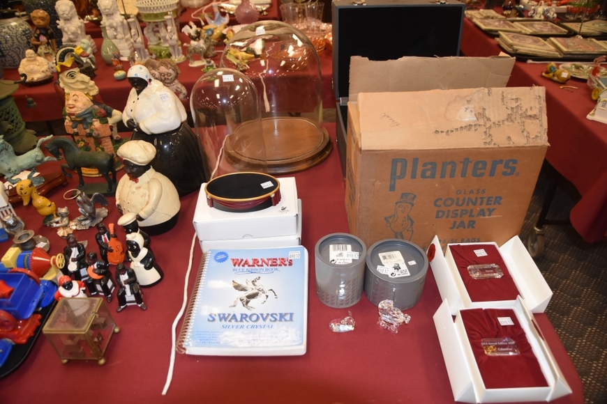 Image for Gallery/Estate and Vehicle Auction: 6-28-18