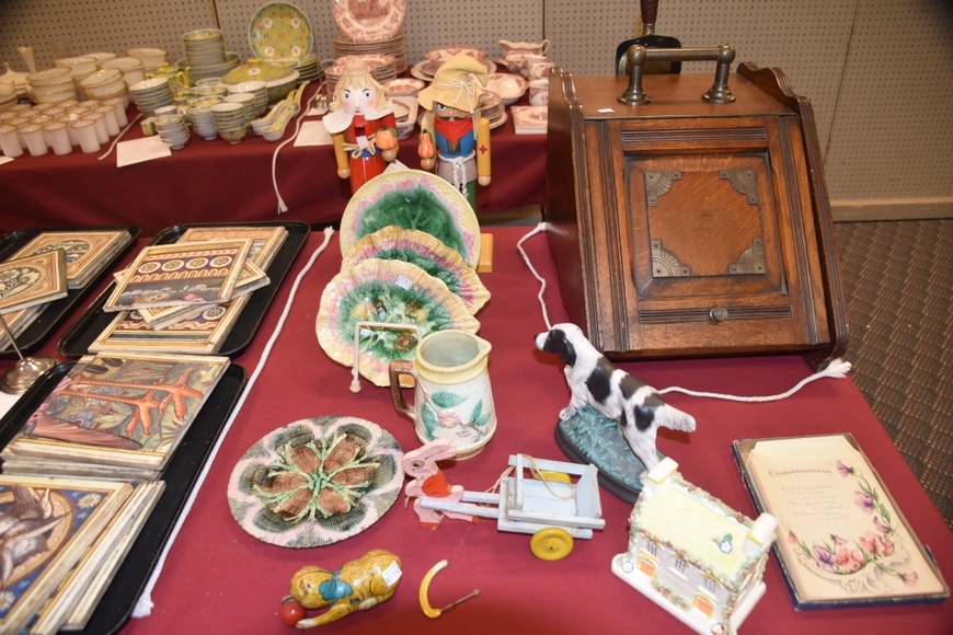 Image for Gallery/Estate and Vehicle Auction: 6-28-18