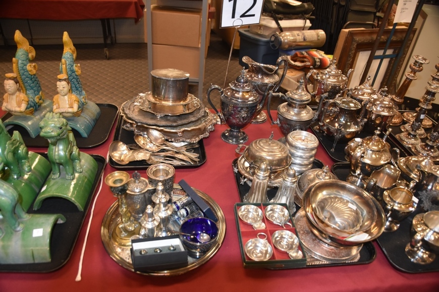 Image for Gallery/Estate and Vehicle Auction: 6-28-18