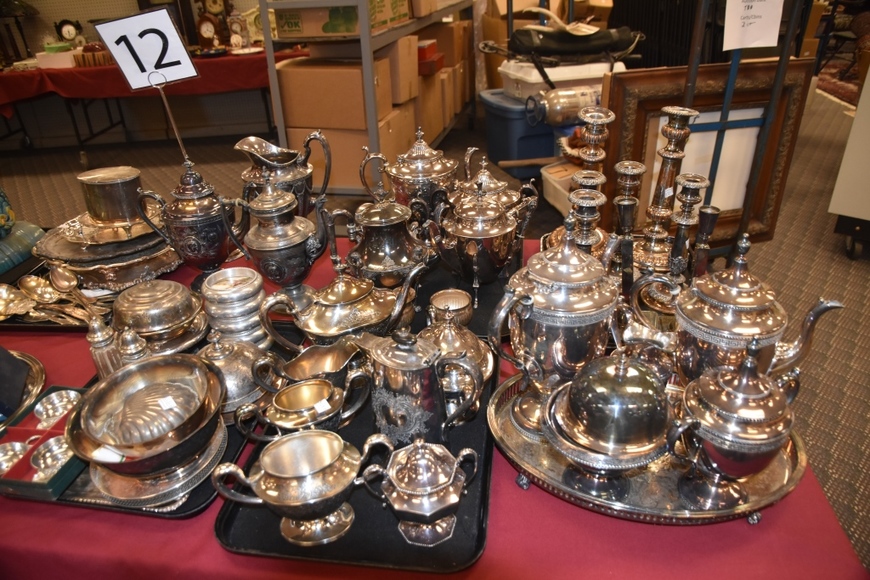 Image for Gallery/Estate and Vehicle Auction: 6-28-18