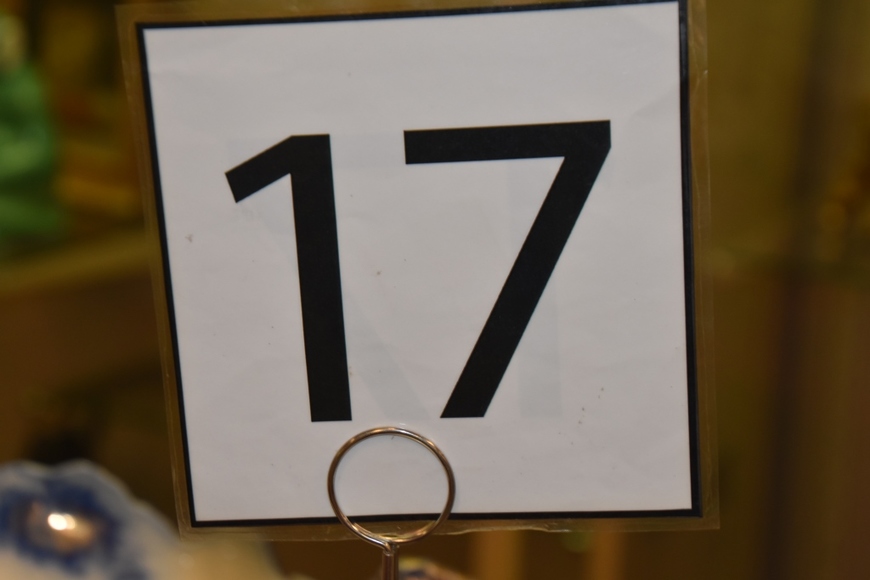 Image for Gallery/Estate and Vehicle Auction: 6-28-18