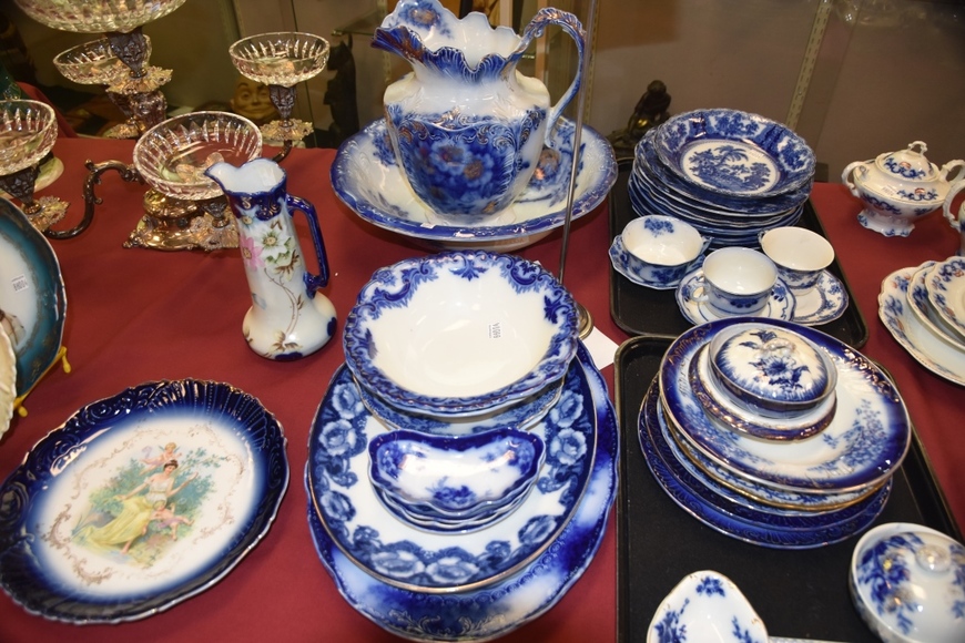 Image for Gallery/Estate and Vehicle Auction: 6-28-18