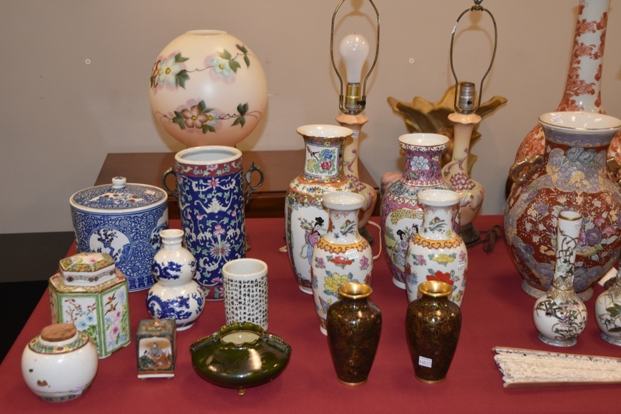 Image for Gallery/Estate and Vehicle Auction: 6-28-18